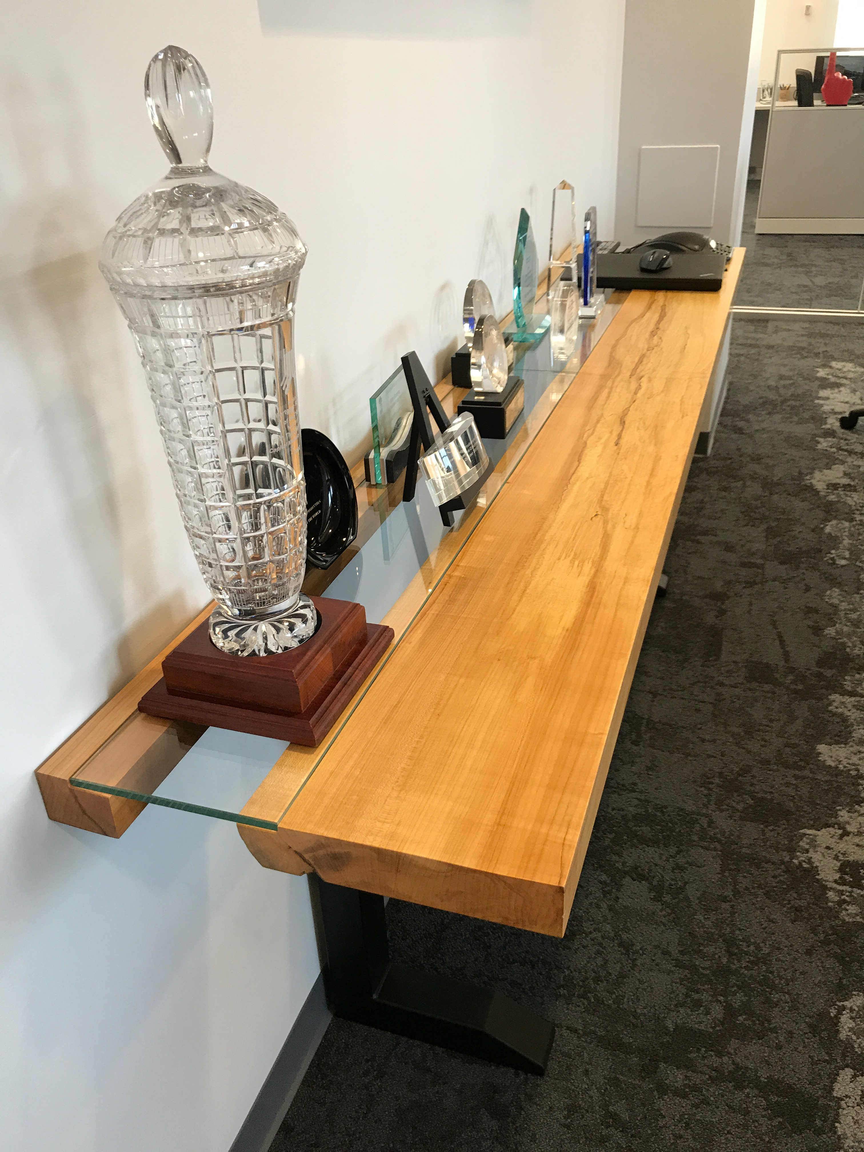 accent table